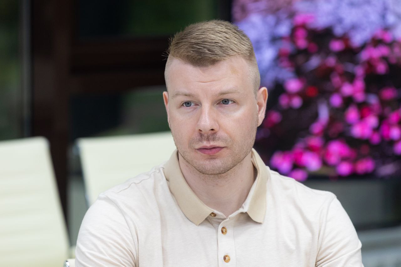 Максим Бакнин